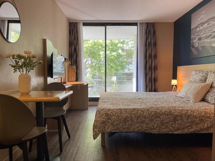 Appart’hôtel pour 2 personnes, avec vue ainsi que piscine et terrasse à Marseille - 3