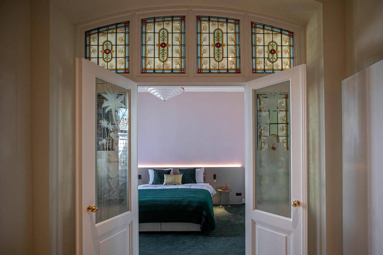 B&B Boutique Hotel N10 in Roermond, Limburg