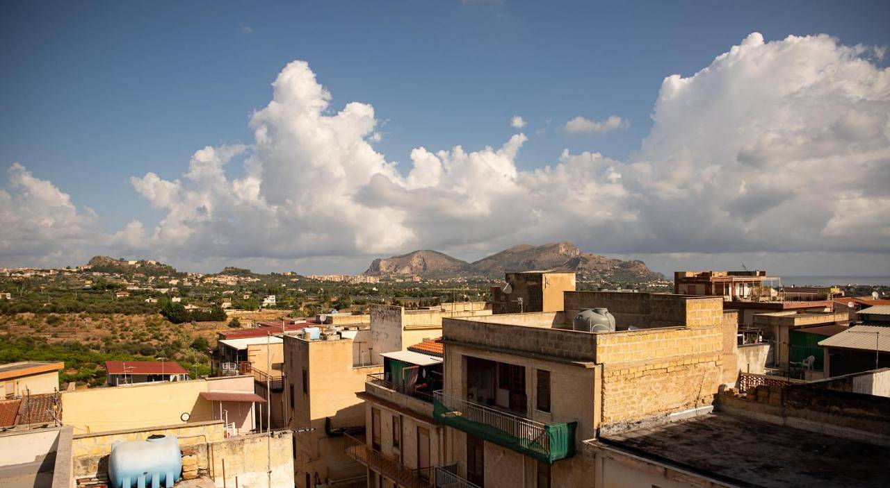 Appartamento intero, Alfaapartment & beautiful 20-metre terrace in Casteldaccia, Provincia di Palermo