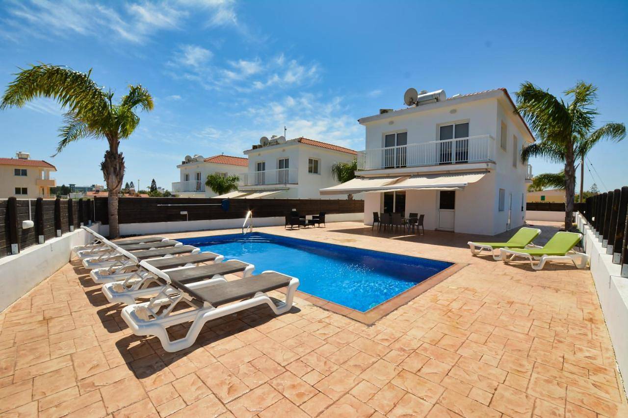 Four-Bedroom Villa with Private Pool in Ayia Napa, South Cyprus
