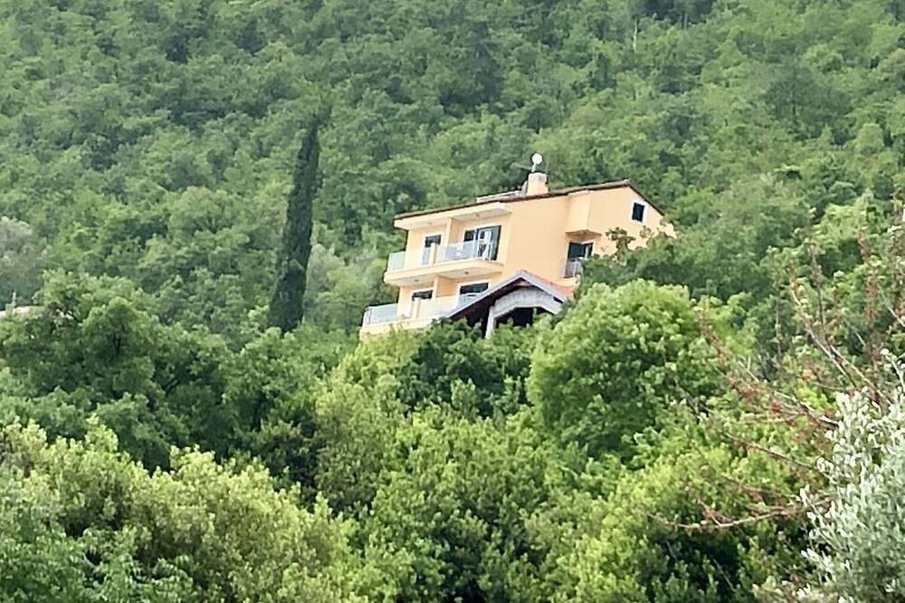 Ganze Wohnung, Villa Sabine Medveja - Besonders schönes Studio-Appartement mit Panoramablick in Medveja, Opatija Riviera