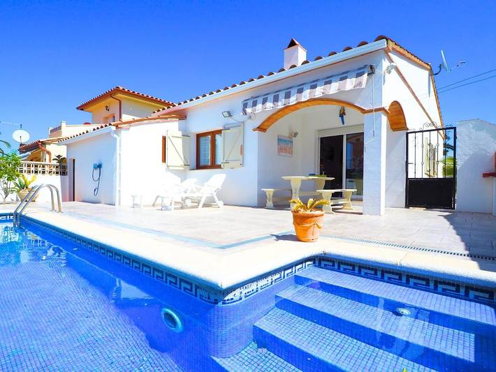 Villa pour 6 personnes, avec vue ainsi que jardin et terrasse - 1