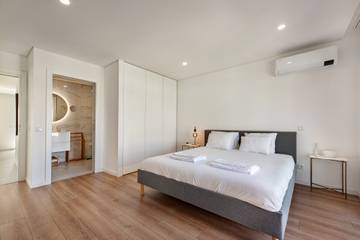 Gîte pour 4 personnes, avec balcon et piscine à Cabanas de Tavira