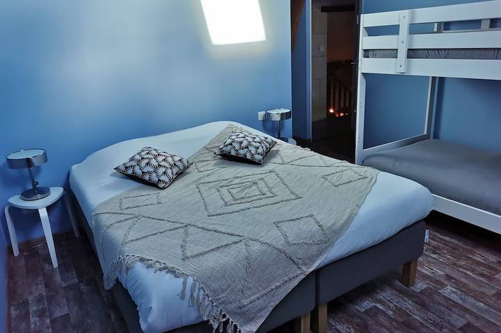 Gîte pour 8 personnes, avec jacuzzi ainsi que piscine et jardin à Saint-Georges-sur-Cher - 3