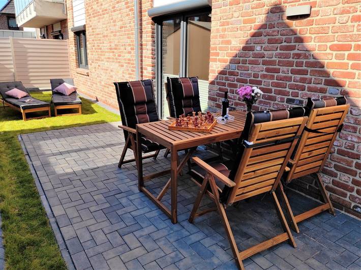Ganze Wohnung, Exklusive Ferienwohnung in zentrumsnaher Lage, am Alten Deich in Hafen Büsum, Büsum