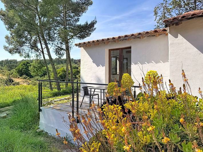 Location de vacances pour 4 personnes, avec terrasse à La Cadière-d'Azur