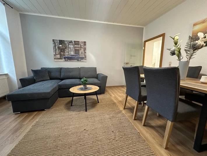 Ferienwohnung für 6 Personen, mit Balkon und Garten