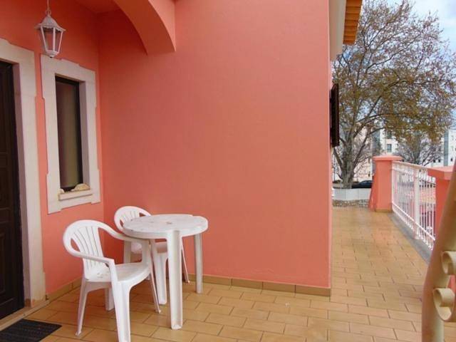 Maison d’hôte pour 3 personnes, avec piscine et jardin dans Santa Maria - 2
