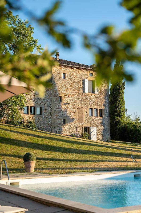 Maison d’hôte pour 2 personnes, avec vue et terrasse, animaux acceptés à Larroque
