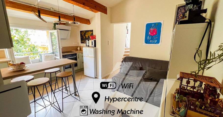 Gîte pour 2 personnes, avec balcon et vue dans Office De Tourisme D Avignon