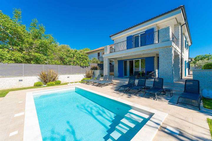 Villa mit pool für 12 Personen, mit Sauna und Garten sowie Pool und Whirlpool, kinderfreundlich auf Krk - 3