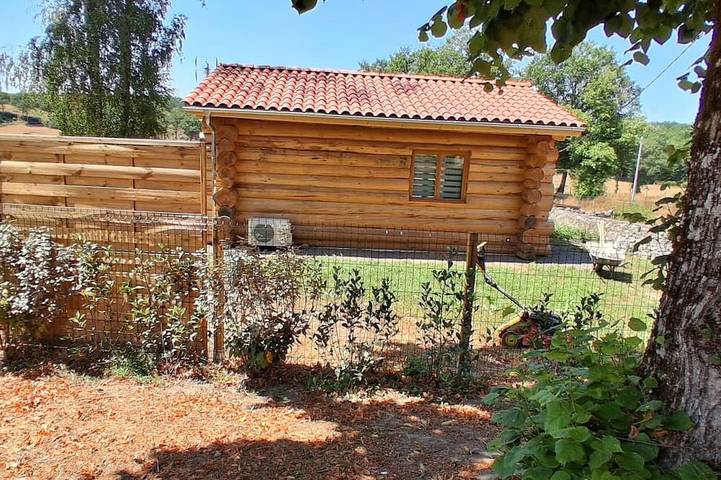 Chalet pour 2 personnes à Saint-Mamet-la-Salvetat