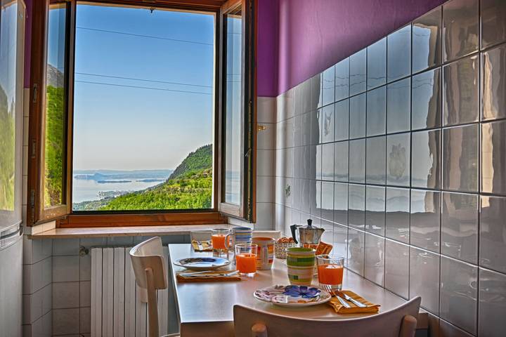 Ferienhaus für 6 Personen, mit Garten und Terrasse sowie Seeblick, mit Haustier in Gargnano - 4