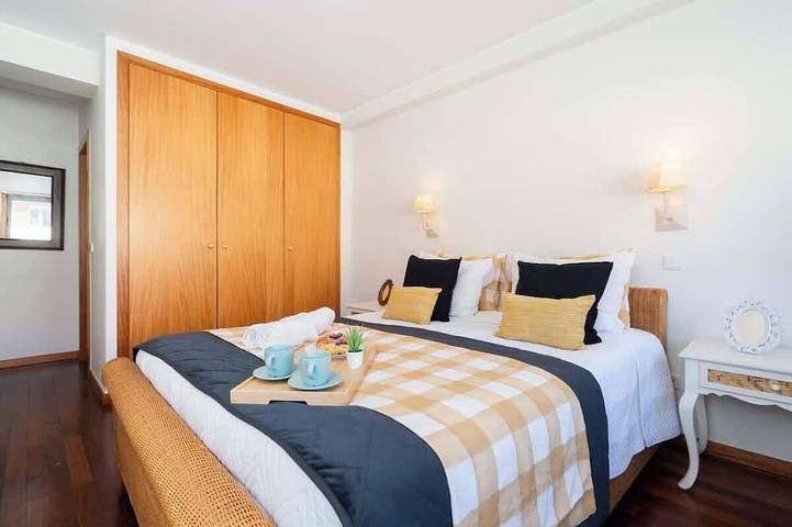 Ganze Wohnung, Spacious Retreat w Balcony in Guimarães, Braga Distrikt
