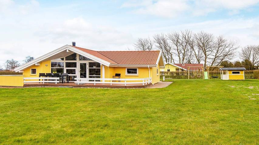 Ferienhaus für 7 Personen, mit Whirlpool und Garten sowie Sauna in Nordborg