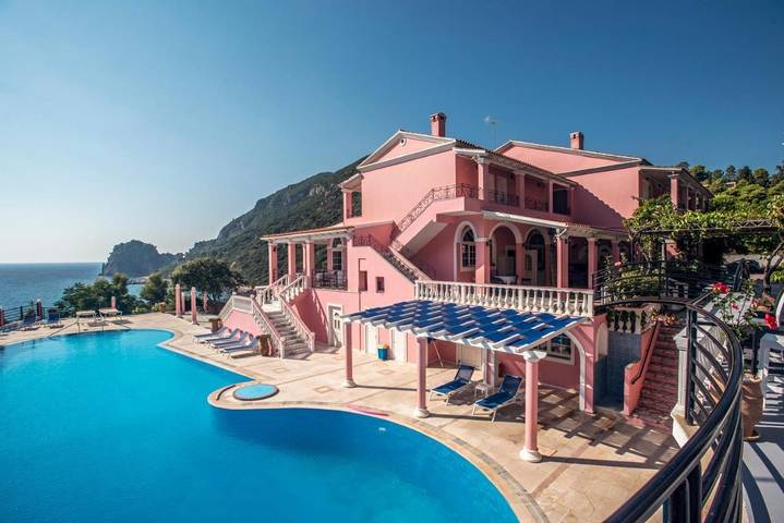 Hôtel pour 2 personnes, avec Balcon et Terrasse ainsi que Jardin et Piscine
