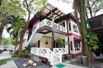 Maison d’hôte pour 10 personnes, avec jardin dans Rawai Beach