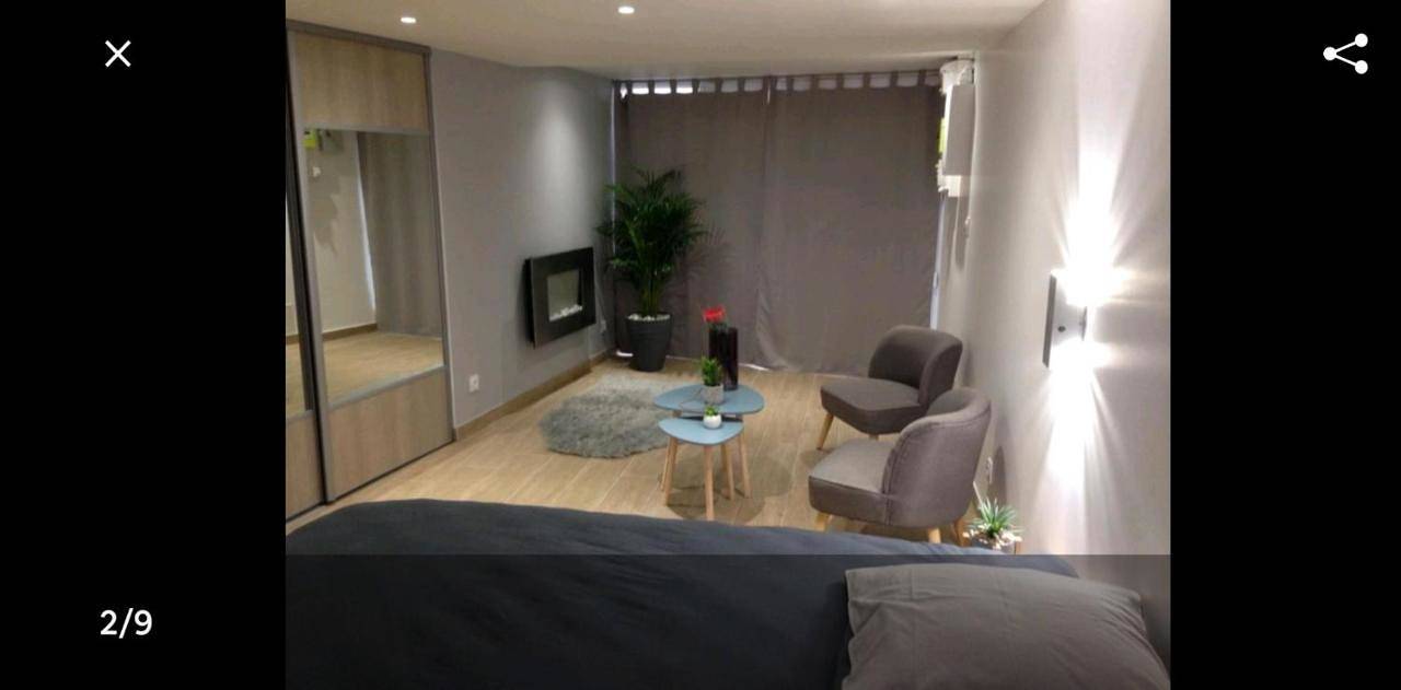Appartement entier, One-Bedroom Apartment in Le Cendre, Région de Clermont-Ferrand