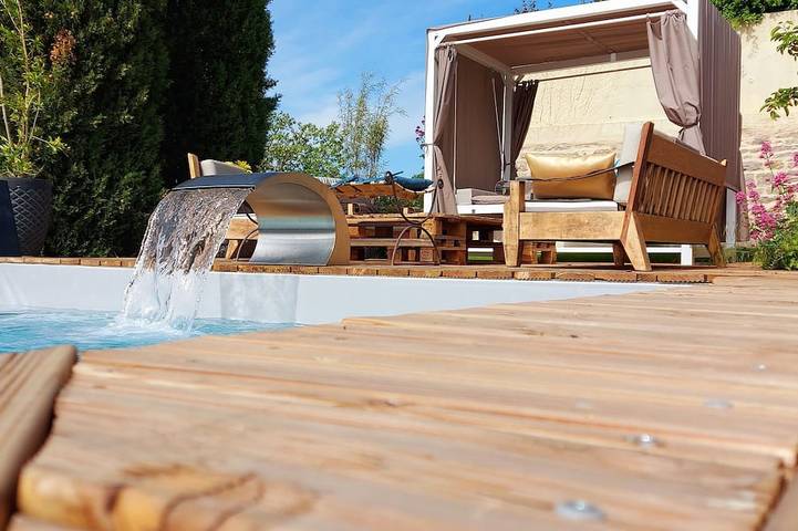 Location de vacances pour 12 personnes, avec Balcon et Jardin à Lacrost