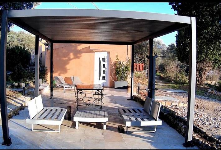 Location de vacances pour 2 personnes, avec piscine et jardin à Saint-Julien - 2