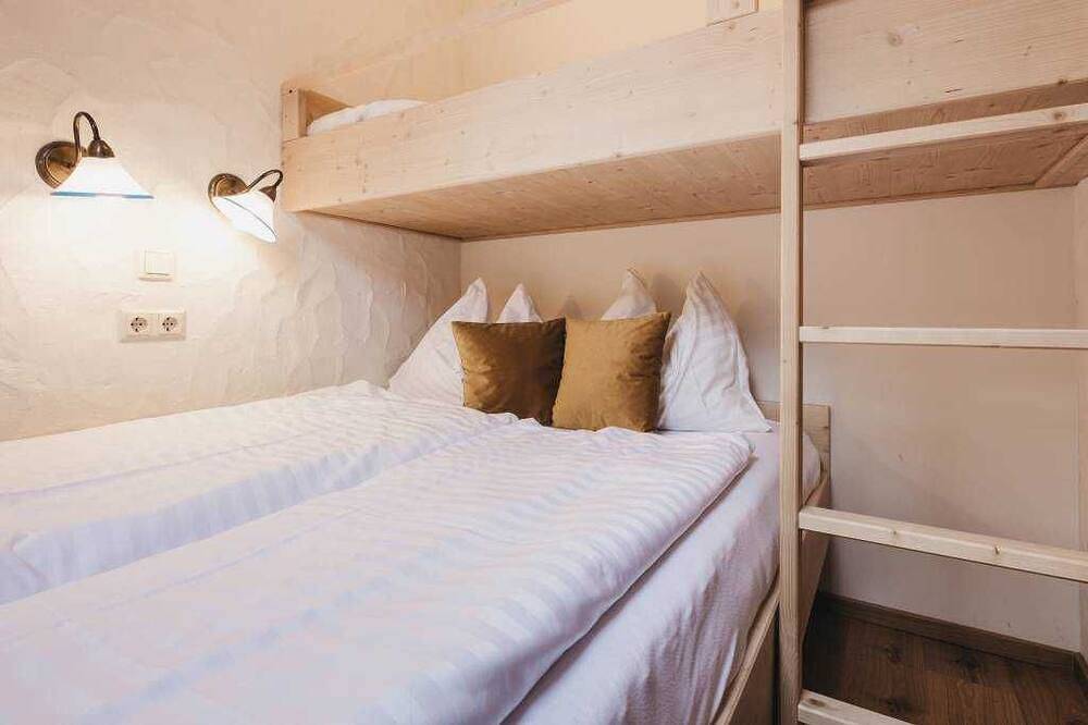 Appartement Schwindelfrei - Naturel Hoteldorf Schönleitn in Karawanken und Bachergebirge, Finkenstein am Faaker See