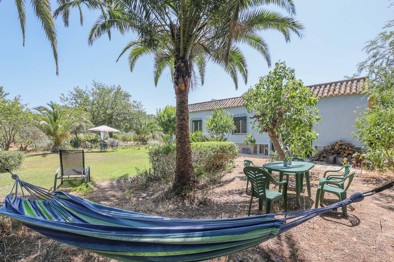 Finca 'Villa Moral' mit privatem Pool, Wi-Fi und Klimaanlage in Arahal, Sevilla Provinz
