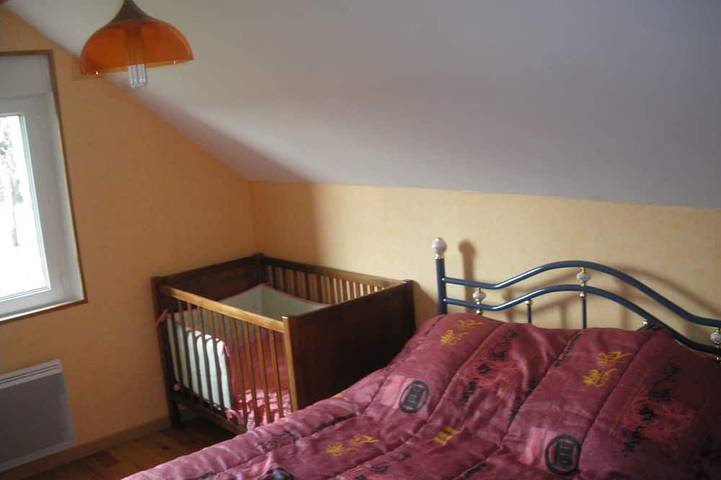 Gîte pour 6 personnes, avec terrasse ainsi que jacuzzi et jardin dans Souleuvre-en-Bocage - 3