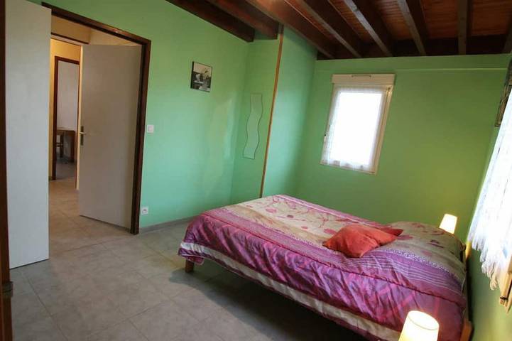 Gîte pour 8 personnes, avec terrasse, animaux acceptés à Surtainville - 3