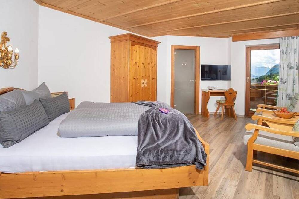 Urban-Soul double room - medium - Alpenhotel Tyrol  - Adults Only in Pertisau, Eben am Achensee