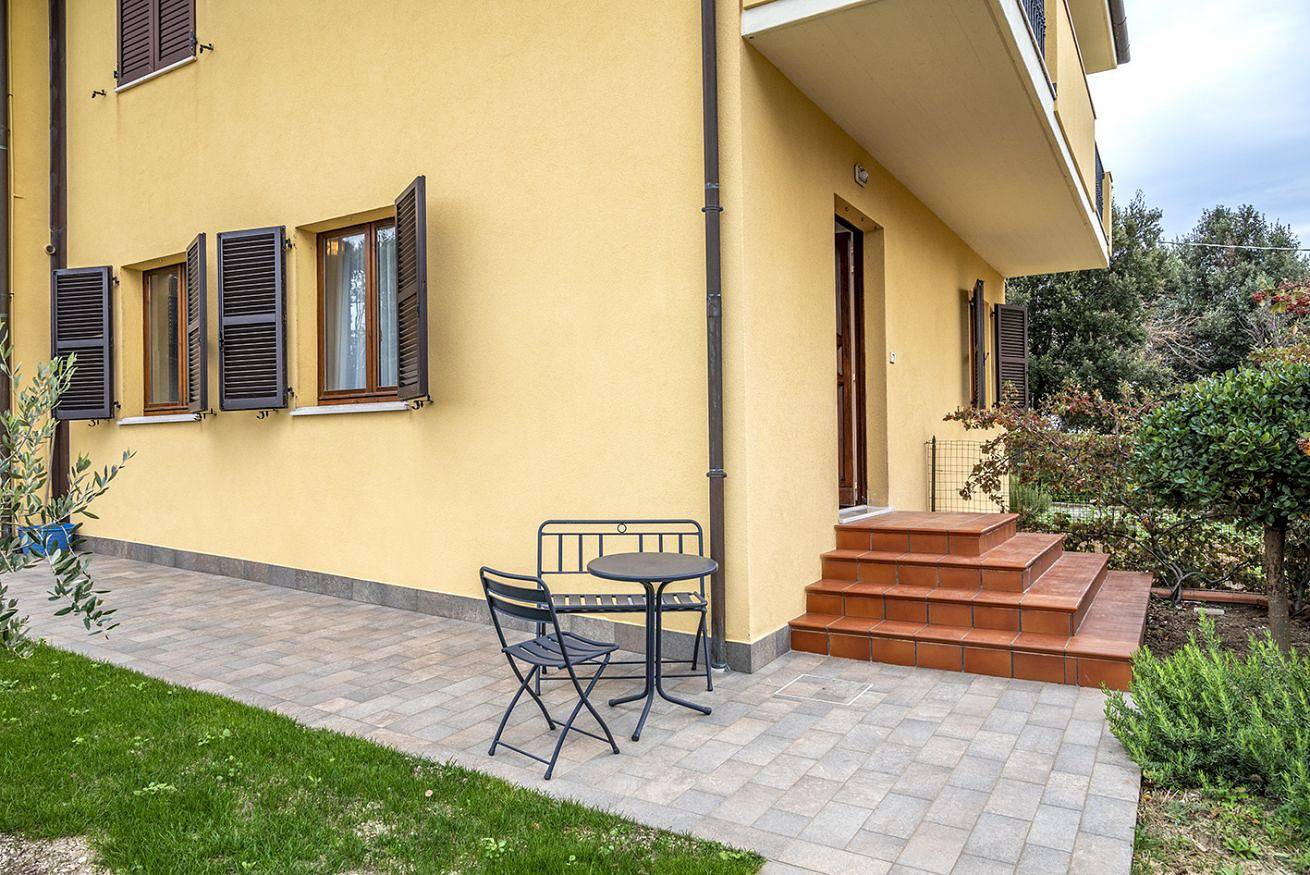 Geheel appartement, Vakantieappartement voor 2 personen met tuin in Camerano, Riviera del Conero
