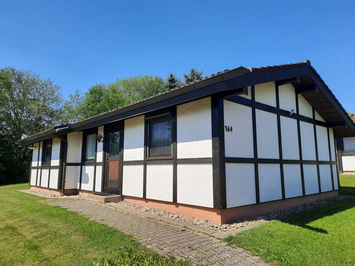 Bungalow für 5 Personen, mit Terrasse und Garten im Odenwald