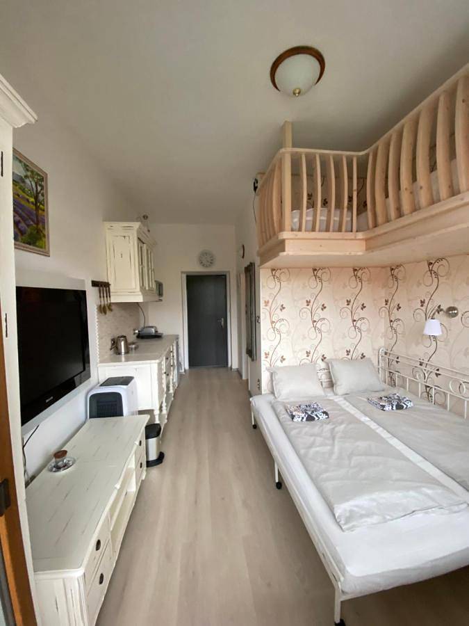 Appartement de vacances pour 3 personnes, avec jardin et vue