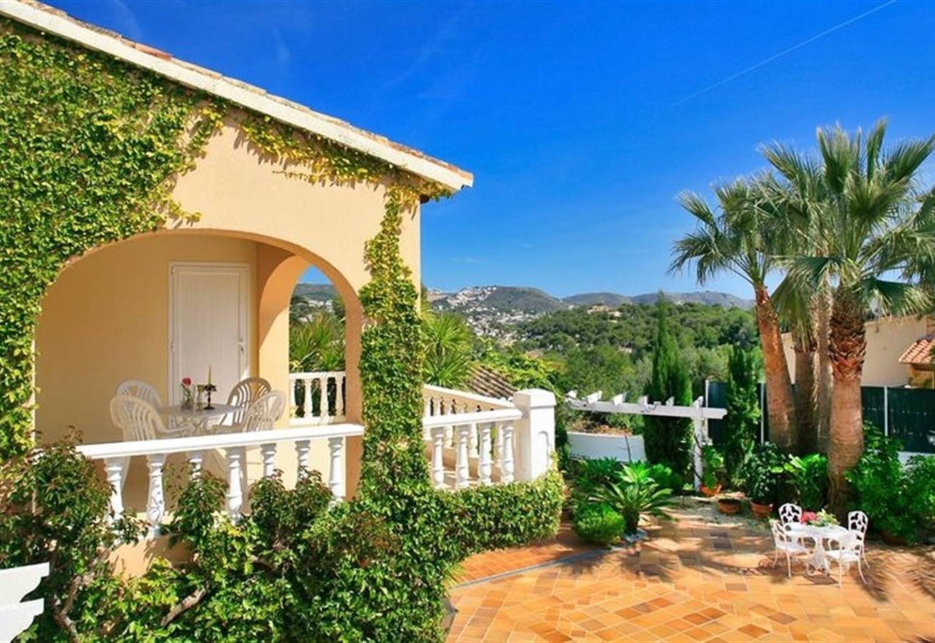 Villa 'Luxury Xenofilia Lll' com vista para a montanha, Wi-Fi e ar condicionado in Teulada (Espanha), Costa Blanca