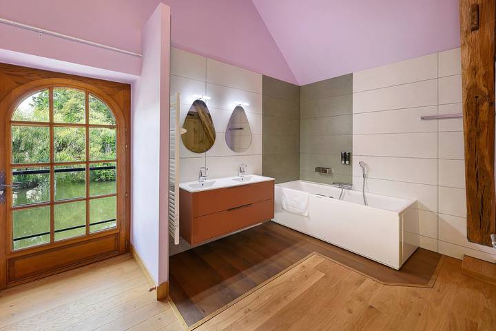 Gästezimmer La Chasserie 4 – Grange Arthuis mit WLAN und Klimaanlage in Lavau, Loire-Tal
