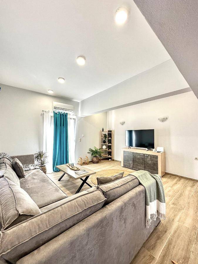 Vakantieappartement voor 10 personen, met terras en uitzicht in Rhodos Stad