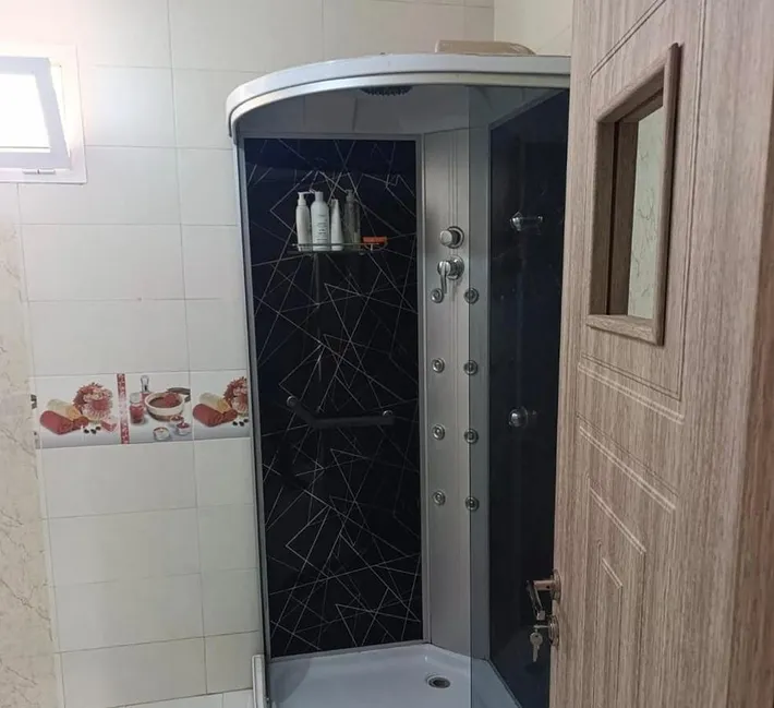 Apartamento de vacaciones para 9 personas, con piscina y terraza además de sauna y vistas - 1