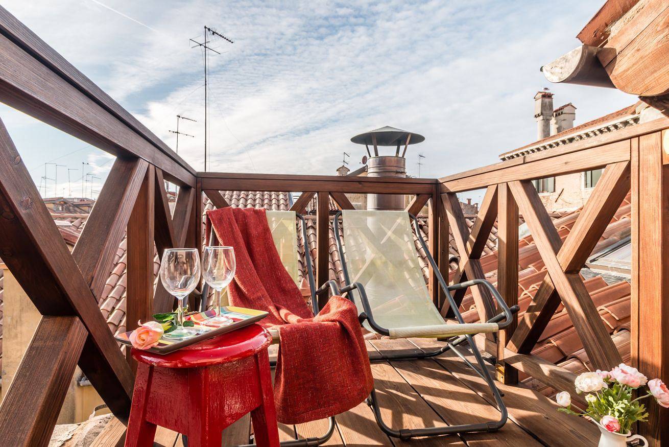 Appartamento intero, Rialto Mini Attico con Altana - Sanificato in Venezia, Provincia di Venezia