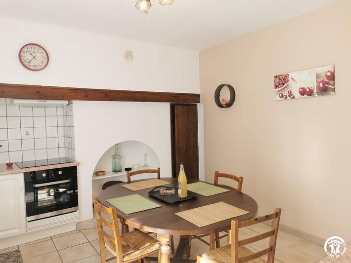 Gîte pour 4 personnes, avec terrasse à Reynès - 3