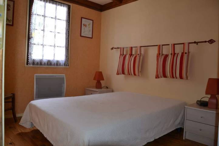 Chalet pour 6 personnes, avec balcon et jardin à Matemale - 3