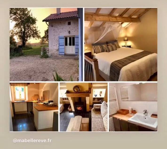 Location de vacances pour 2 personnes, avec Terrasse ainsi que Jardin et Vue à Saint-Pierre-de-Côle
