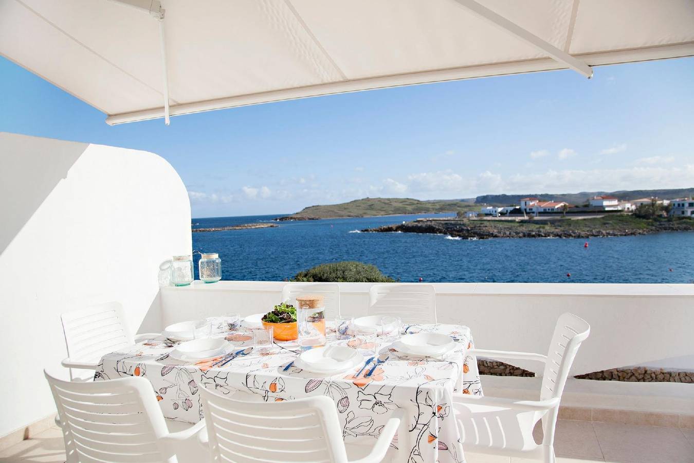 Casa Rosa - spectacular by the sea in Coves Noves, Es Mercadal