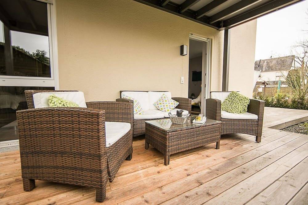 Ganze Wohnung, Gartentraum-Ferienwohnung in Pünderich, Traben-Trarbach und Umbegung