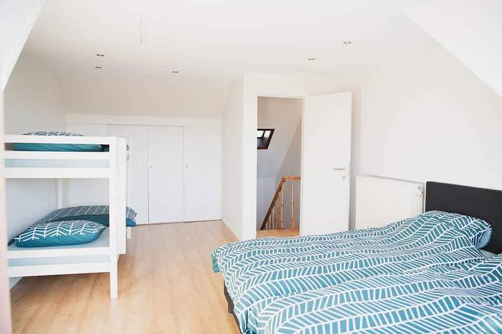 Vacation rental for 6 people, with terrace and yard in Bruges