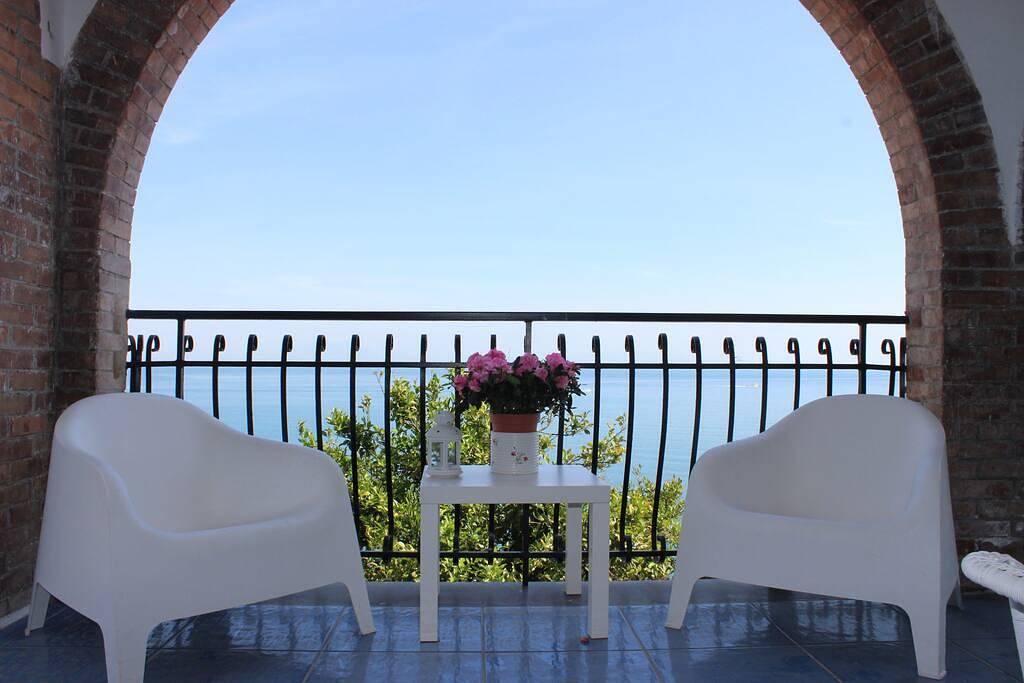 Amazing Villa In Vietri Sul Mare in Vietri sul Mare, Costiera amalfitana