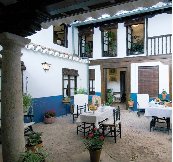 Hotel para 2 personas, con terraza además de piscina y jardín en Provincia de Ciudad Real - 4