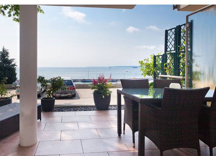 Ferienwohnung für 4 Personen, mit Terrasse und Seeblick in Sassnitz