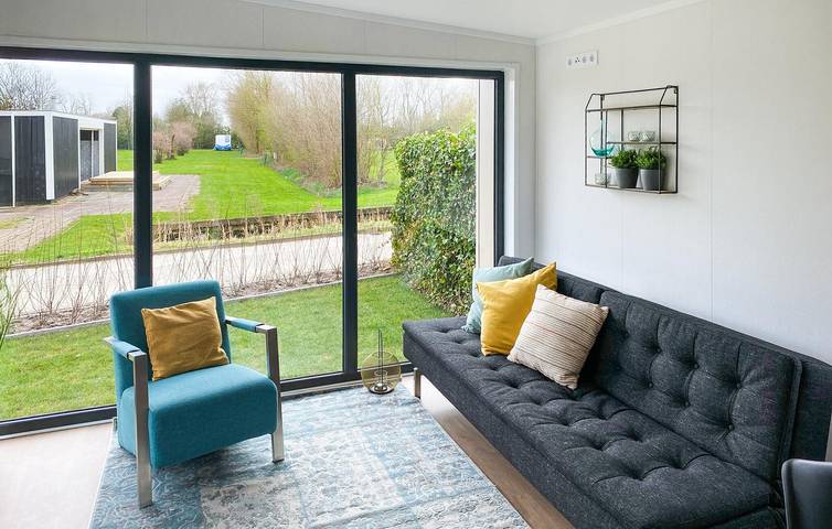 Camping für 6 Personen, mit Terrasse und Garten in Friesland - 3