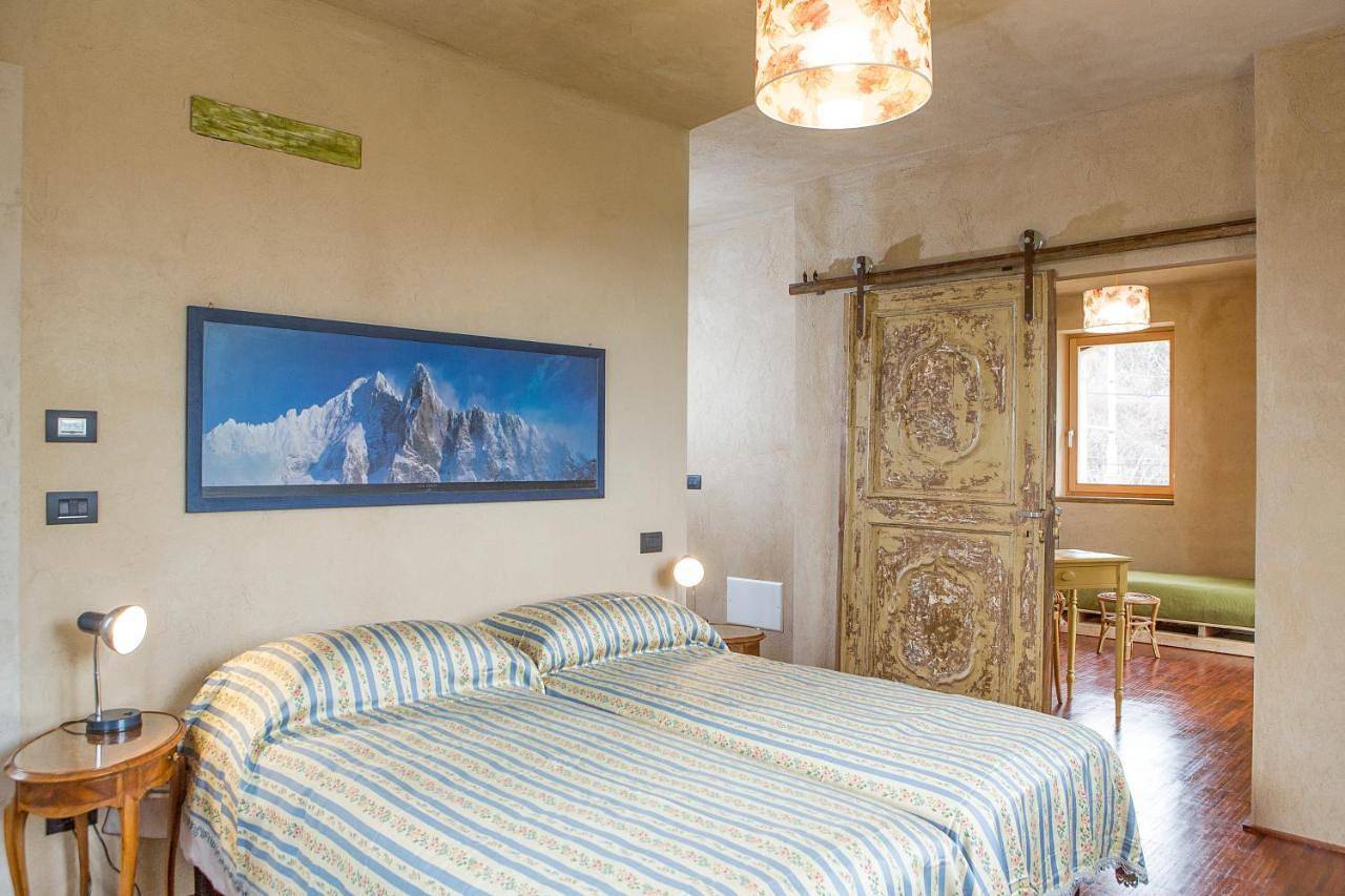 Casello K M 5 in Borgo San Dalmazzo, Province de Coni