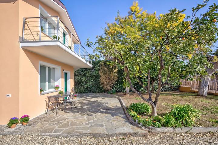 Ferienwohnung für 4 Personen, mit Garten und Balkon an der Ligurische Küste - 3