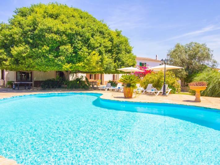 Ganze Ferienwohnung, Villa „Cas Moliner“ mit Wlan, Klimaanlage und privatem Pool in Son Sardina, Palma